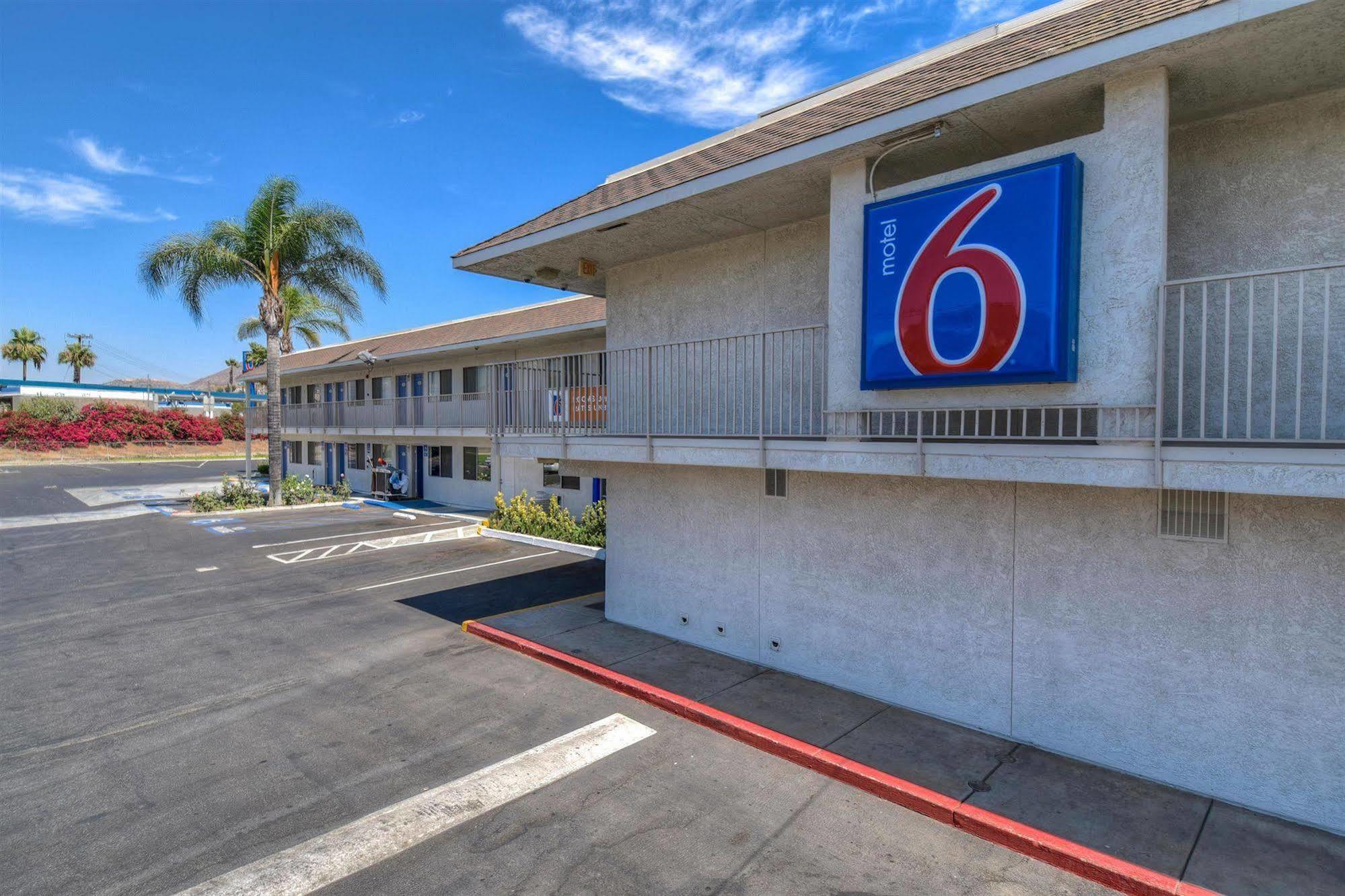 Motel 6-Jurupa Valley, Ca - Riverside West Exterior foto